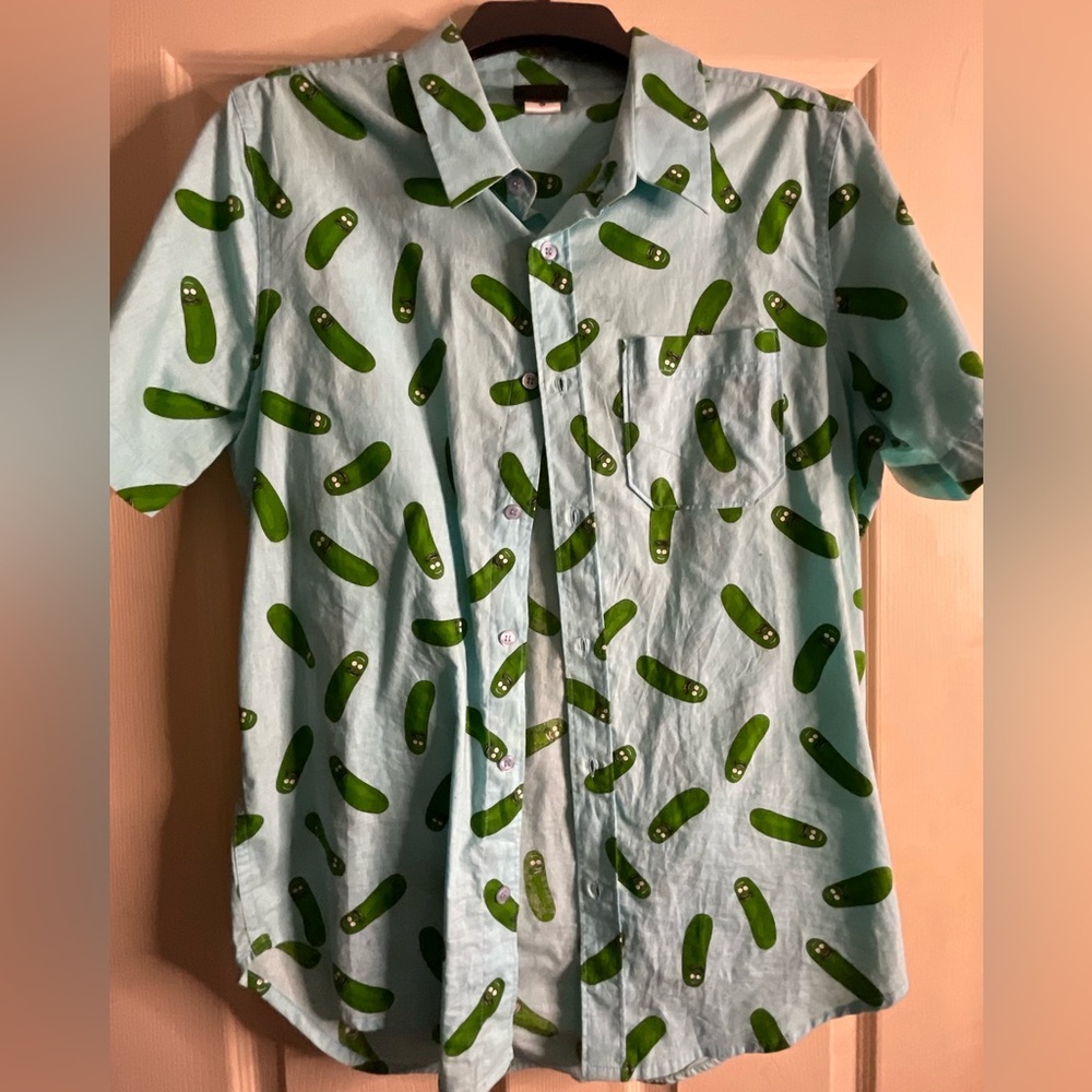 Blue mens S Rick and morty pickle Rick shirt